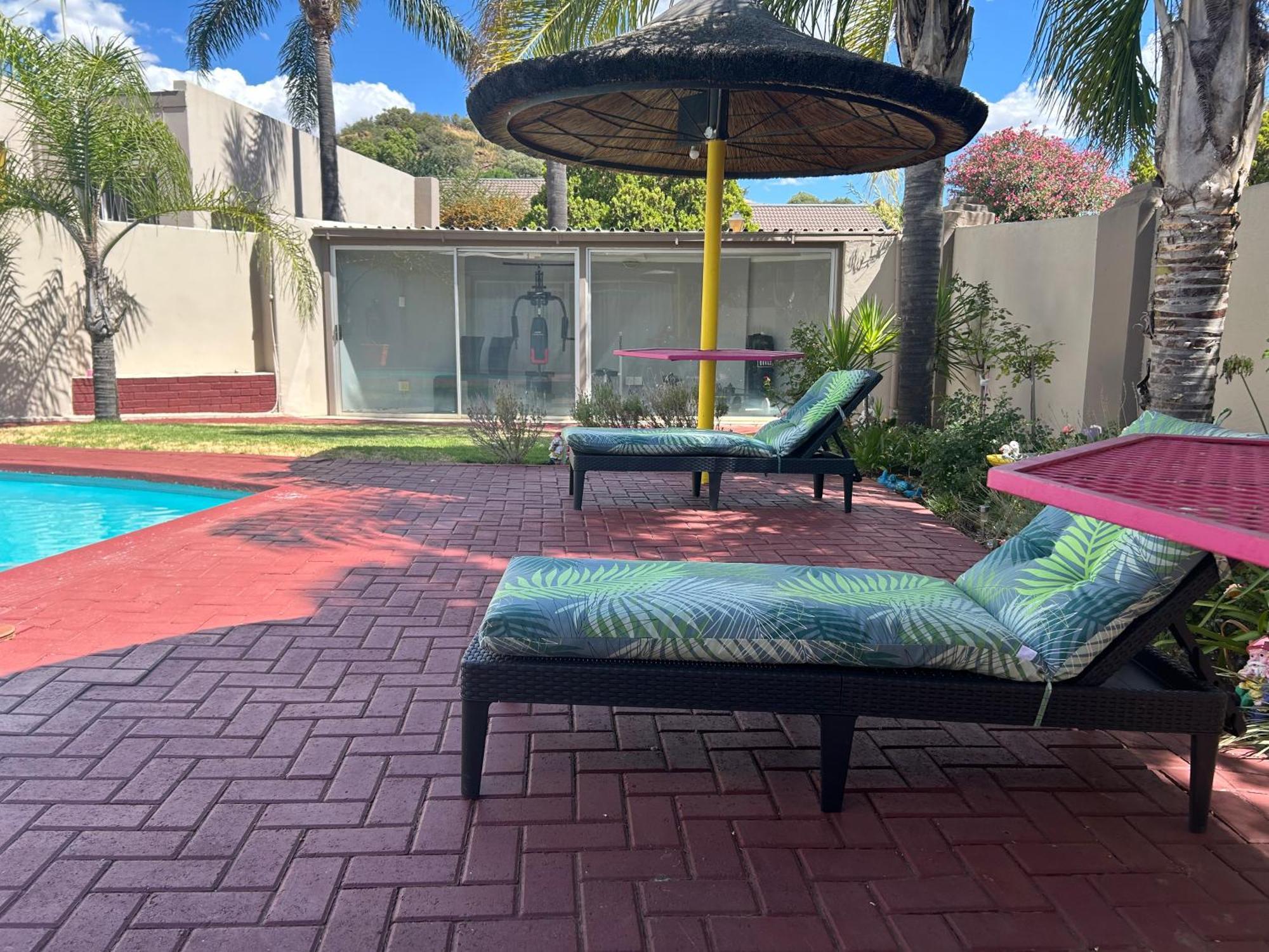 Sibella Guest House Bloemfontein Exterior photo