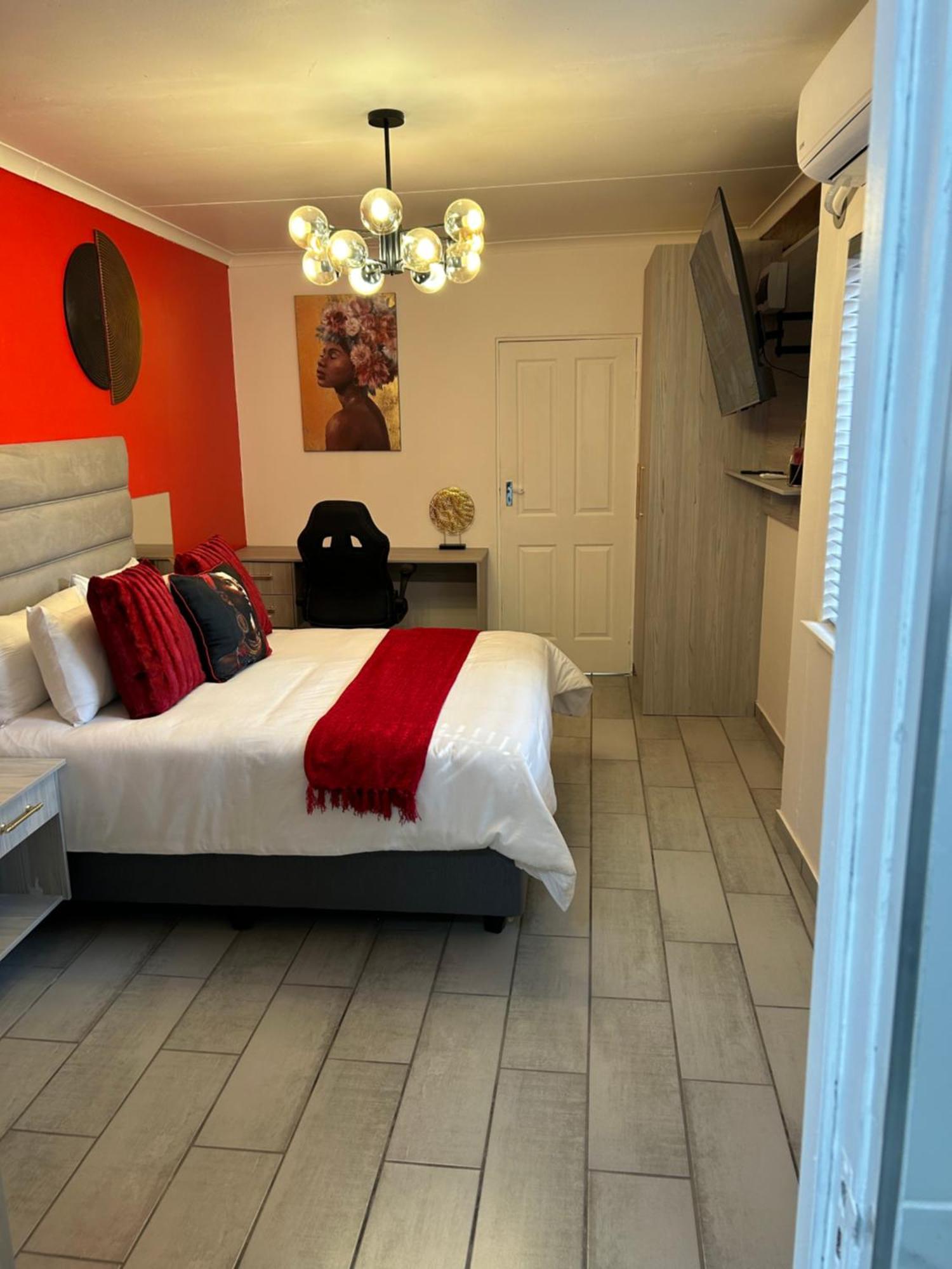 Sibella Guest House Bloemfontein Exterior photo